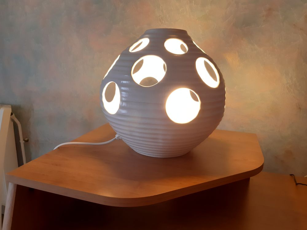 Lampe � poser 15 Mesbrecourt-Richecourt (02)