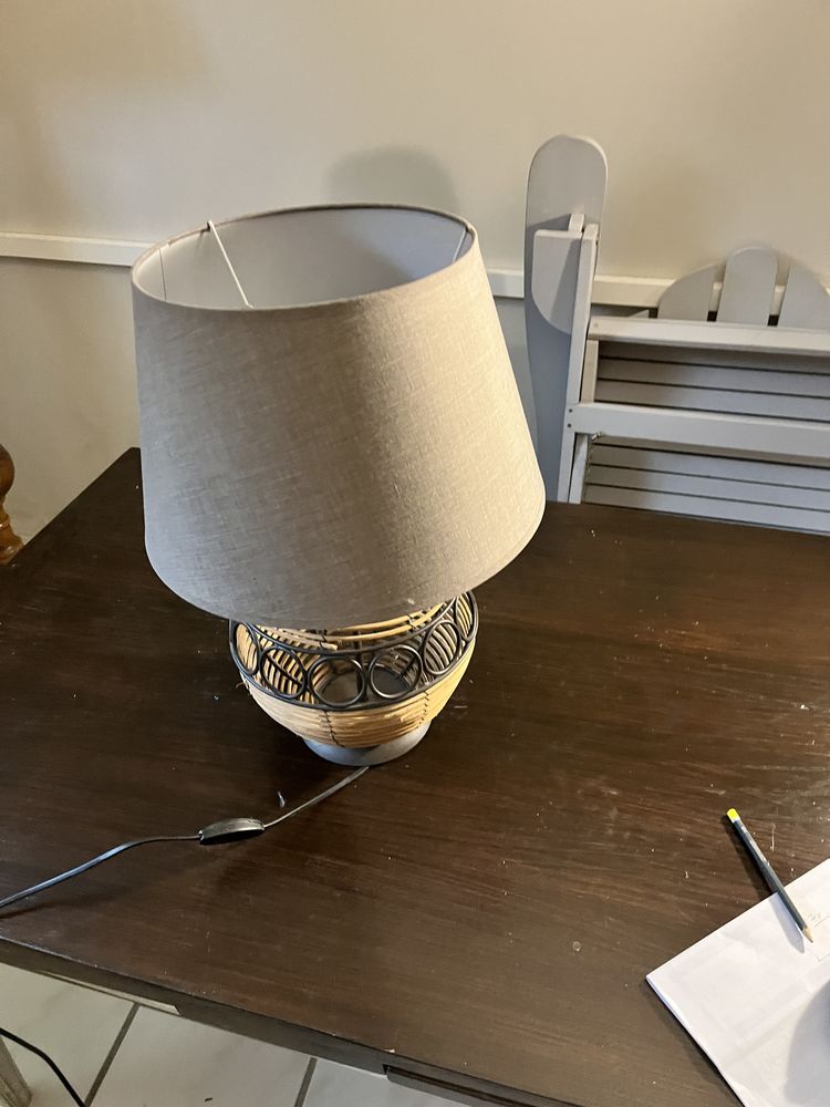 lampe �,poser 50 Villeblevin (89)