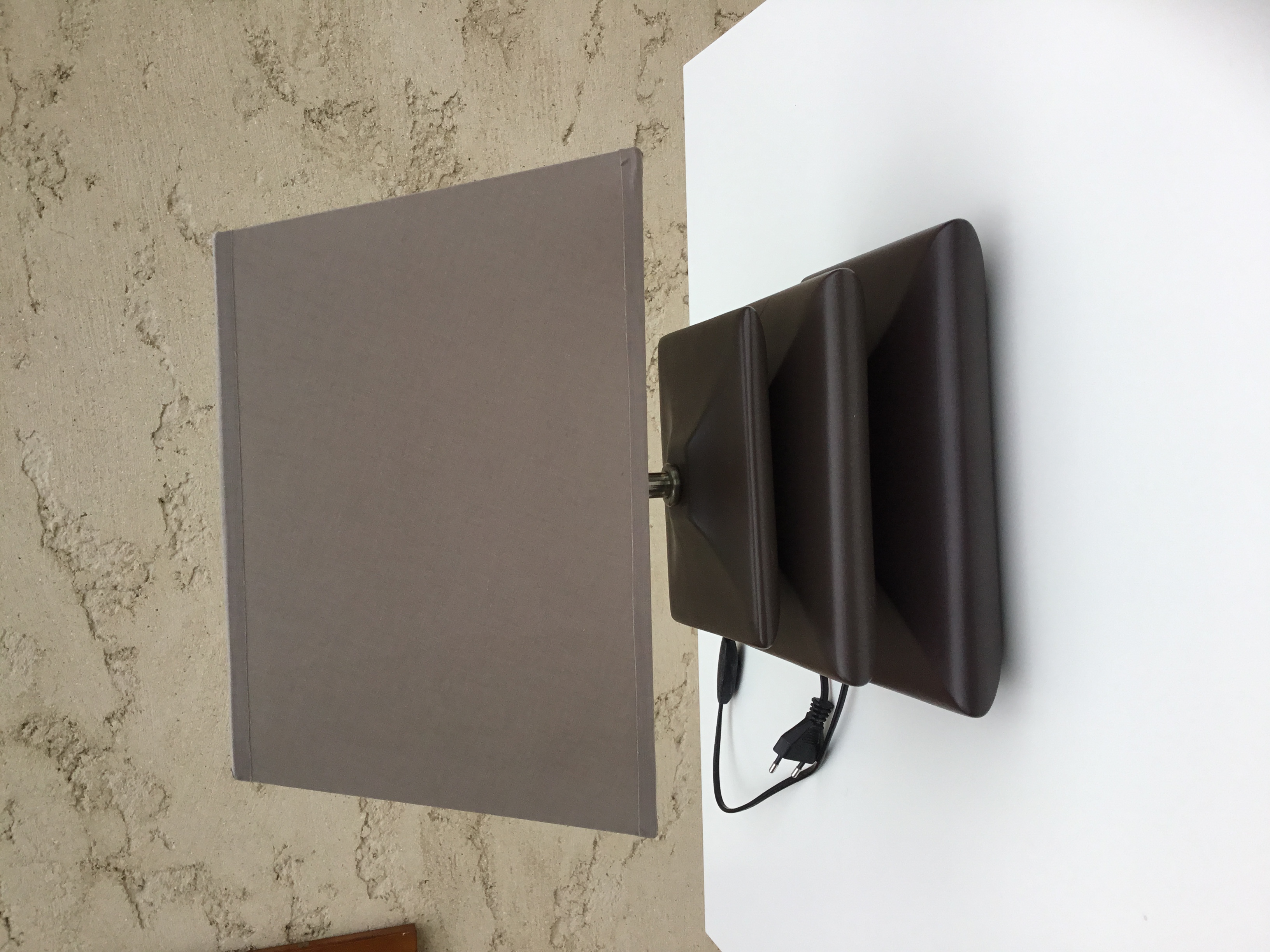 Lampe � poser 15 Clermont (60)