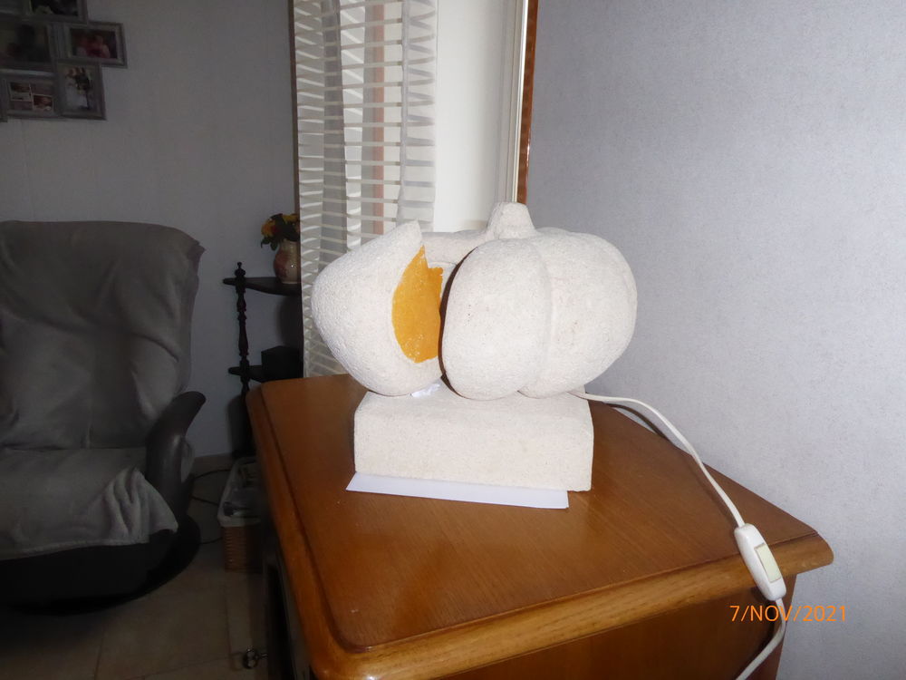 lampe a poser 25 Saint-Vallier (71)