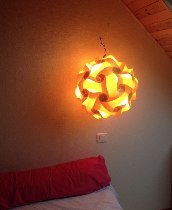 LAMPE PUZZLE AMBIENCE JAUNE 40cm DIAM�TRE
12 Tr�gunc (29)