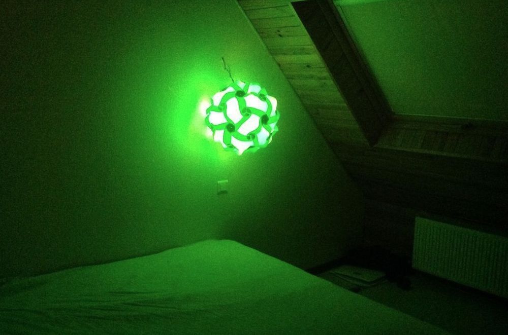 LAMPE PUZZLE AMBiENCE VERTE 40 cm DIAM�TRE
12 Tr�gunc (29)