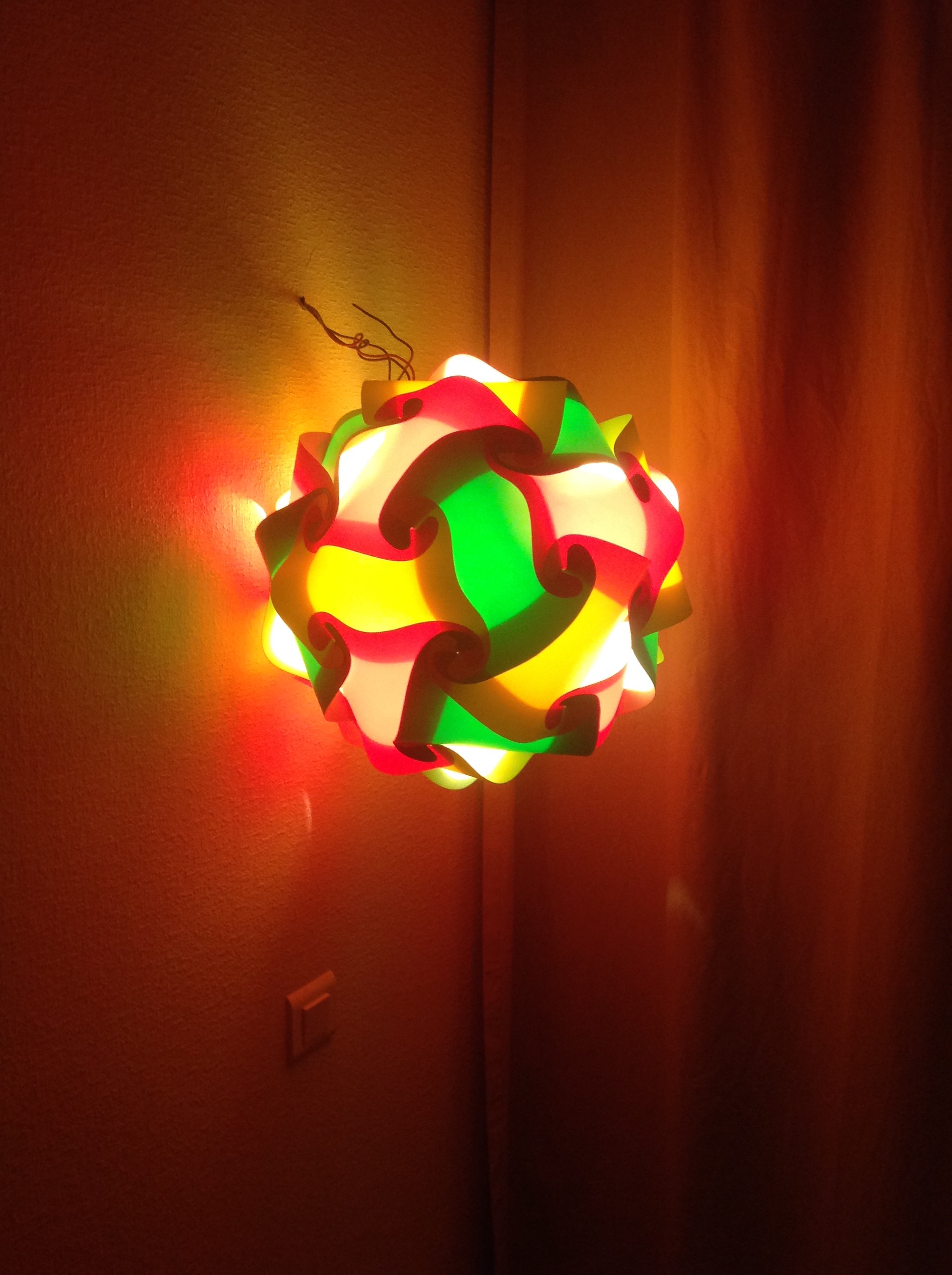 LAMPE PUZZLE AMBIENCE CIRQUE 40cm DIAM Envoi Possible
12 Tr�gunc (29)