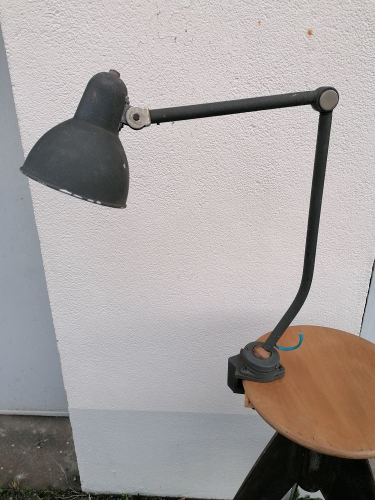 Lampe Resistex Nice 95 Caluire-et-Cuire (69)