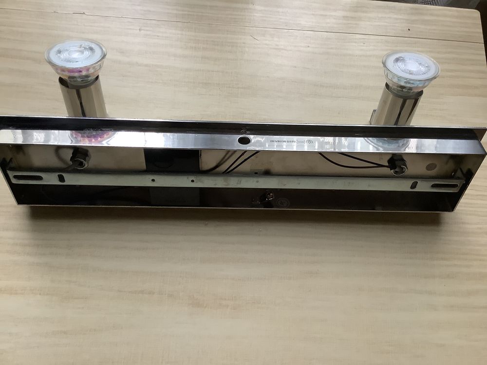 Lampe de salle de bain 5 Suresnes (92)