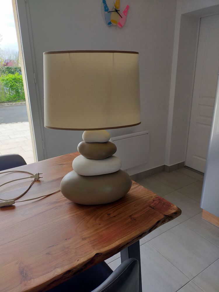 Lampe de salon 10 Les Ponts-de-C� (49)