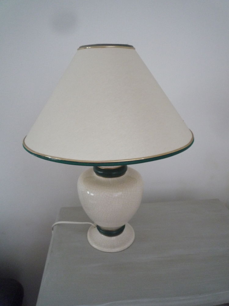 Lampe de salon. 50 Roncq (59)
