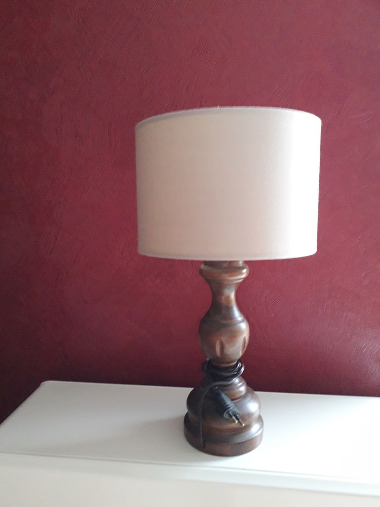 LAMPE de SALON 12 Saint-Cierge-sous-le-Cheylard (07)