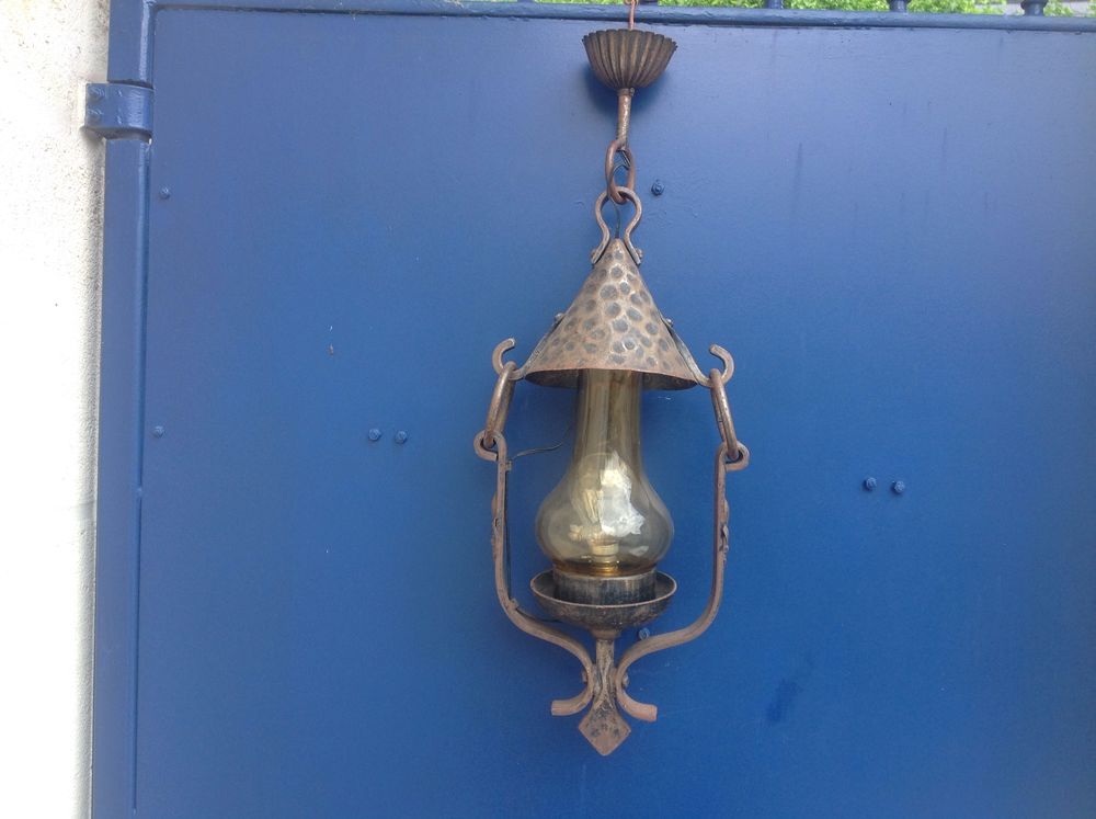 lampe style lampe � p�trole en fer forg� � repeindre 5 Senlis (60)