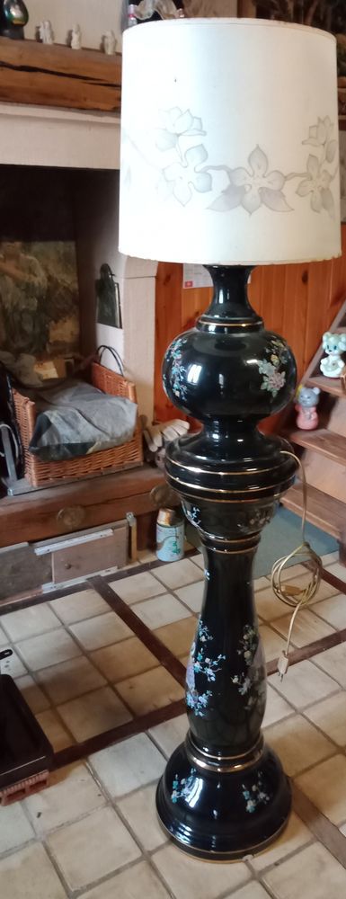LAMPE ET SON SUPPORT 0 Luthenay-Uxeloup (58)