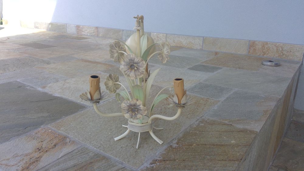 Lampe � suspendre bouquet de fleurs 12 Francaltroff (57)