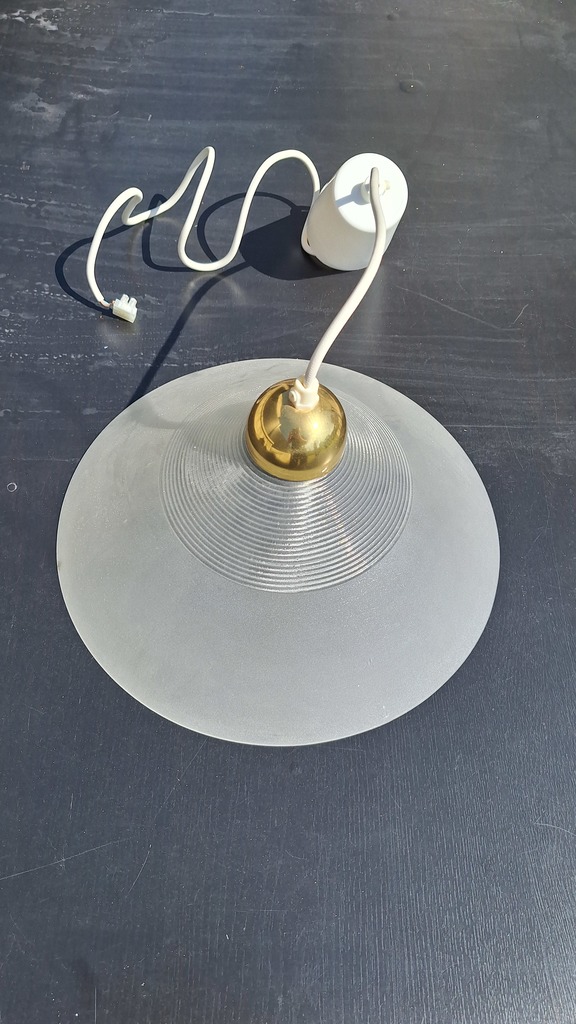 Lampe suspendu 10 La Ricamarie (42)