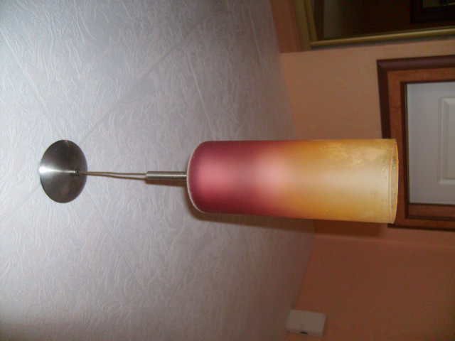 Lampe suspension en verre rose d�grad� jaune vintage 25 Wolxheim (67)