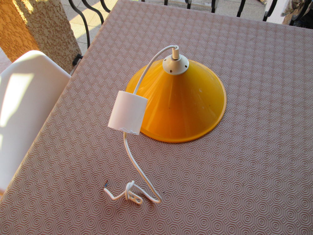  lampe suspension  vintage 10 Capestang (34)
