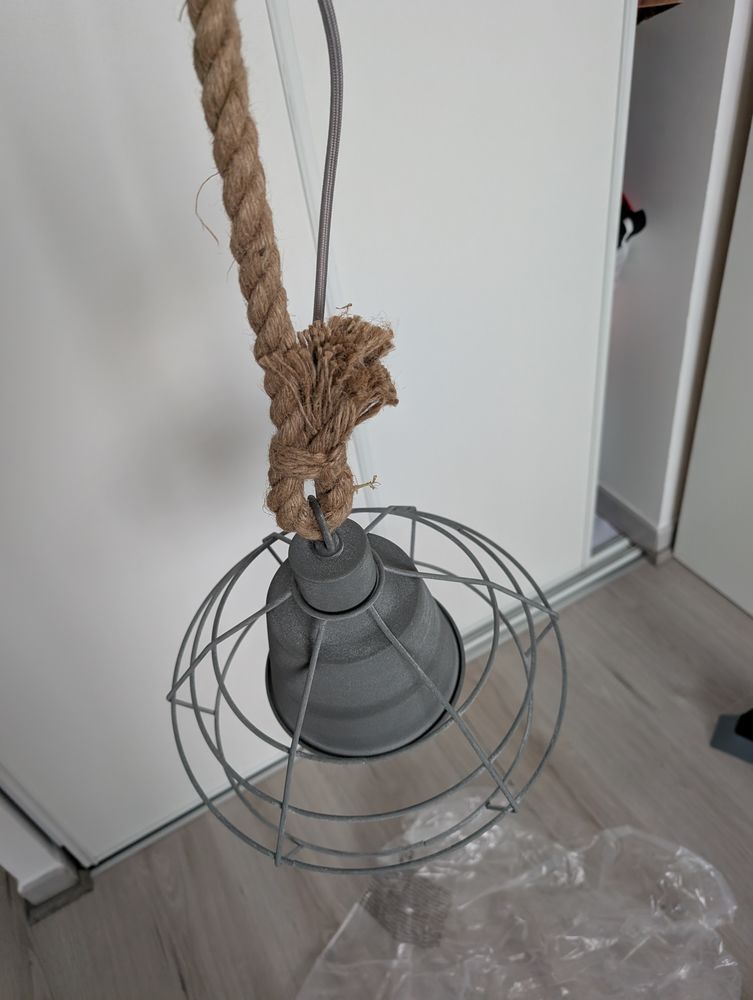 Lampe � suspensions industriel luminaire de plafond gris 75 Toulouse (31)