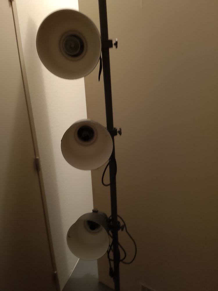 Lampe � trois cloches 25 Marcillat-en-Combraille (03)