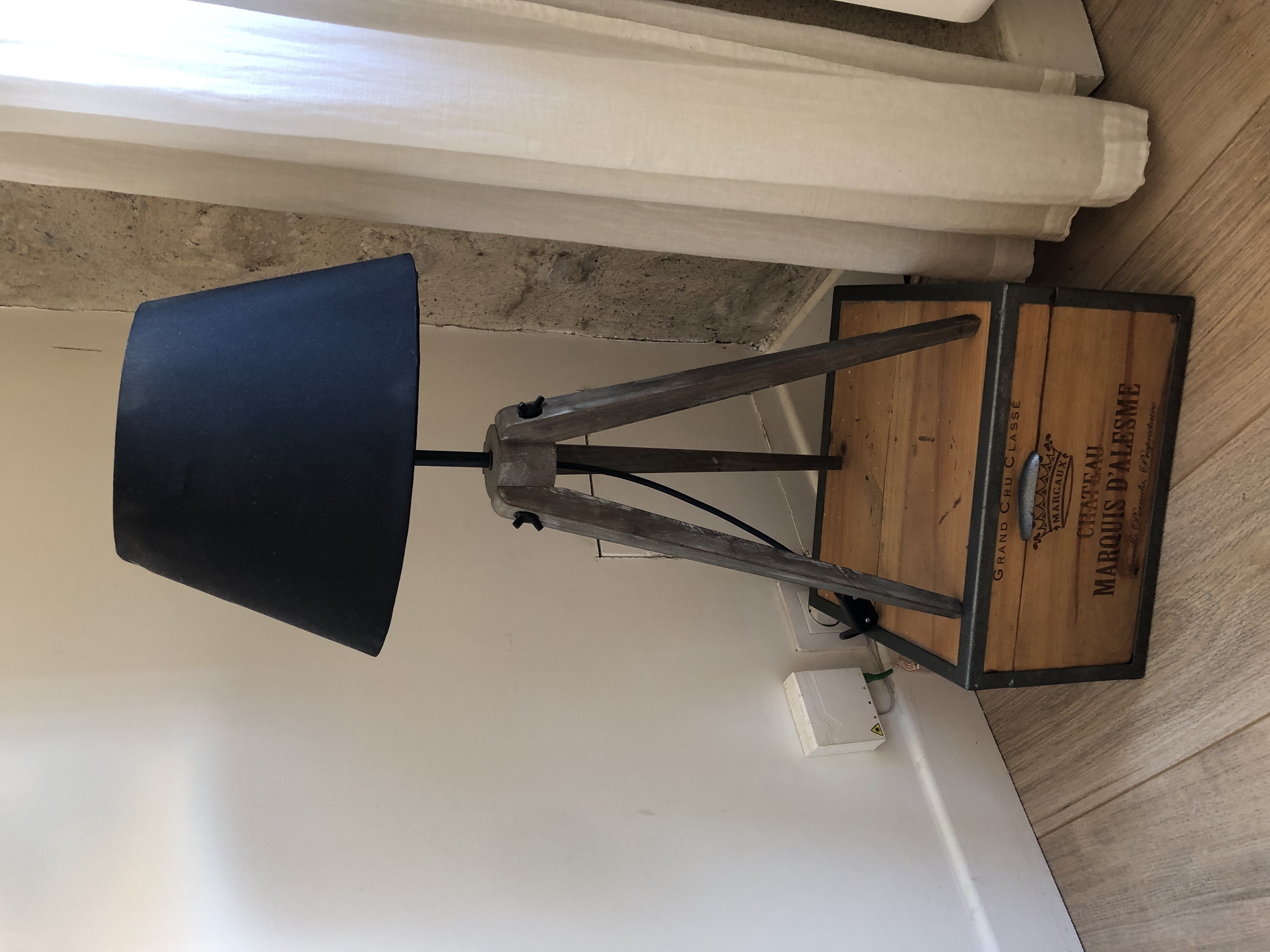 Lampe type indus 35 Chavenay (78)