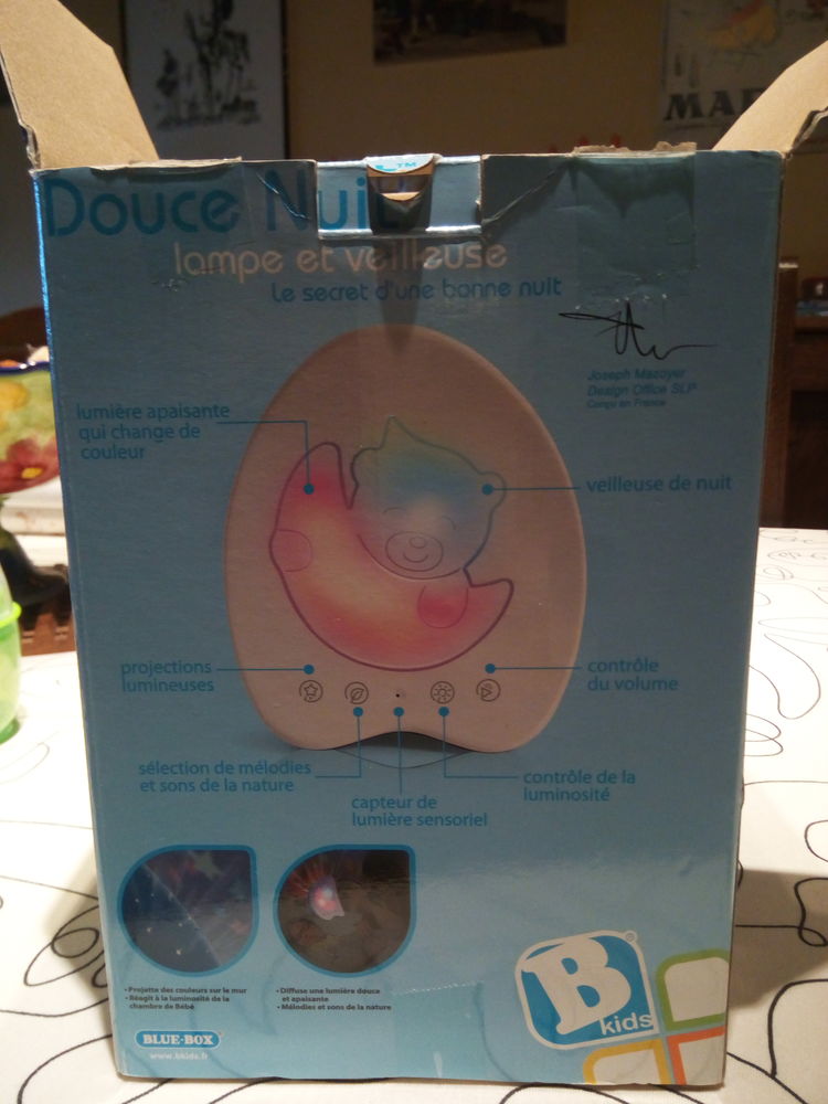 LAMPE VEILLEUSE BLUE BOX 15 Beaumont-de-Lomagne (82)