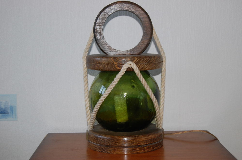 Lampe vintage en forme de flotteur marine 22 Wasquehal (59)