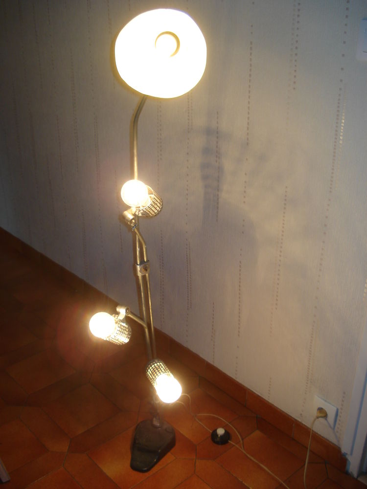 LAMPE VINTAGE TRES STABLE 30 Saint-Orens-de-Gameville (31)