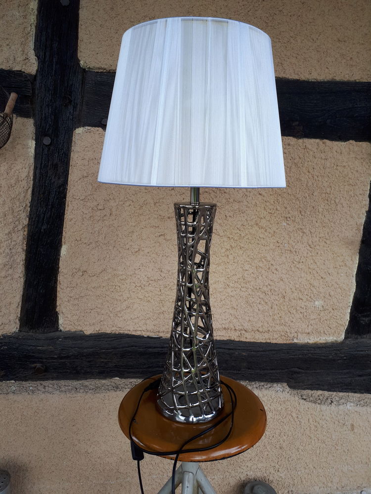 Lampe 50 Saint-Martin-le-Ch�tel (01)