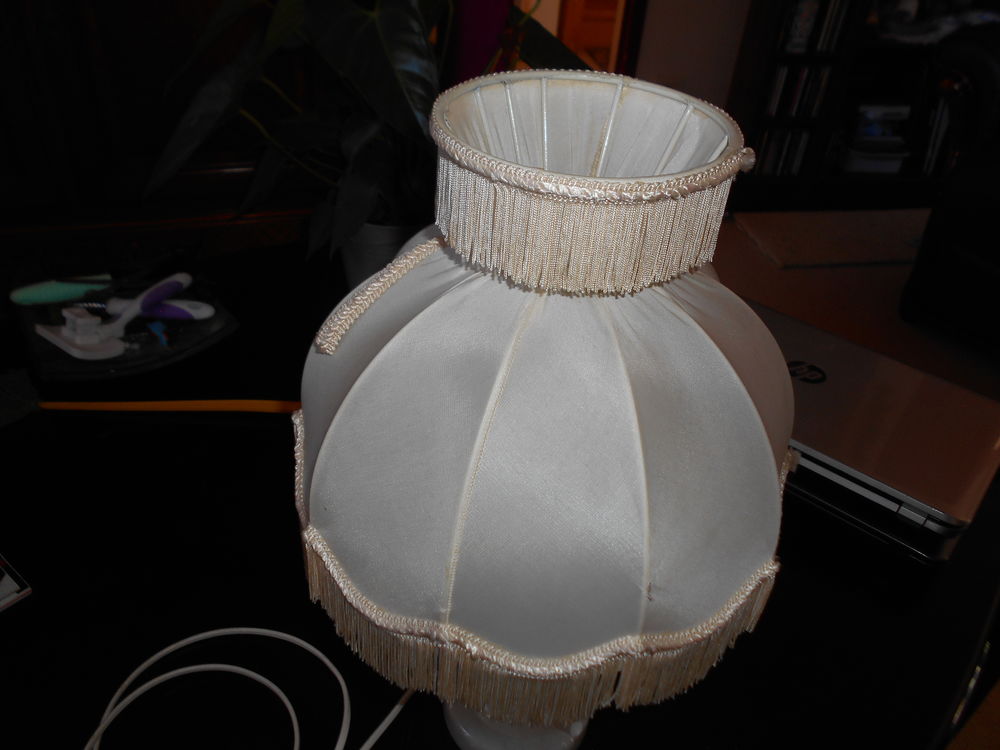 Lampes en albâtre lampe de chevet lampe d'ambiance  14 Échenoz-la-Méline (70)