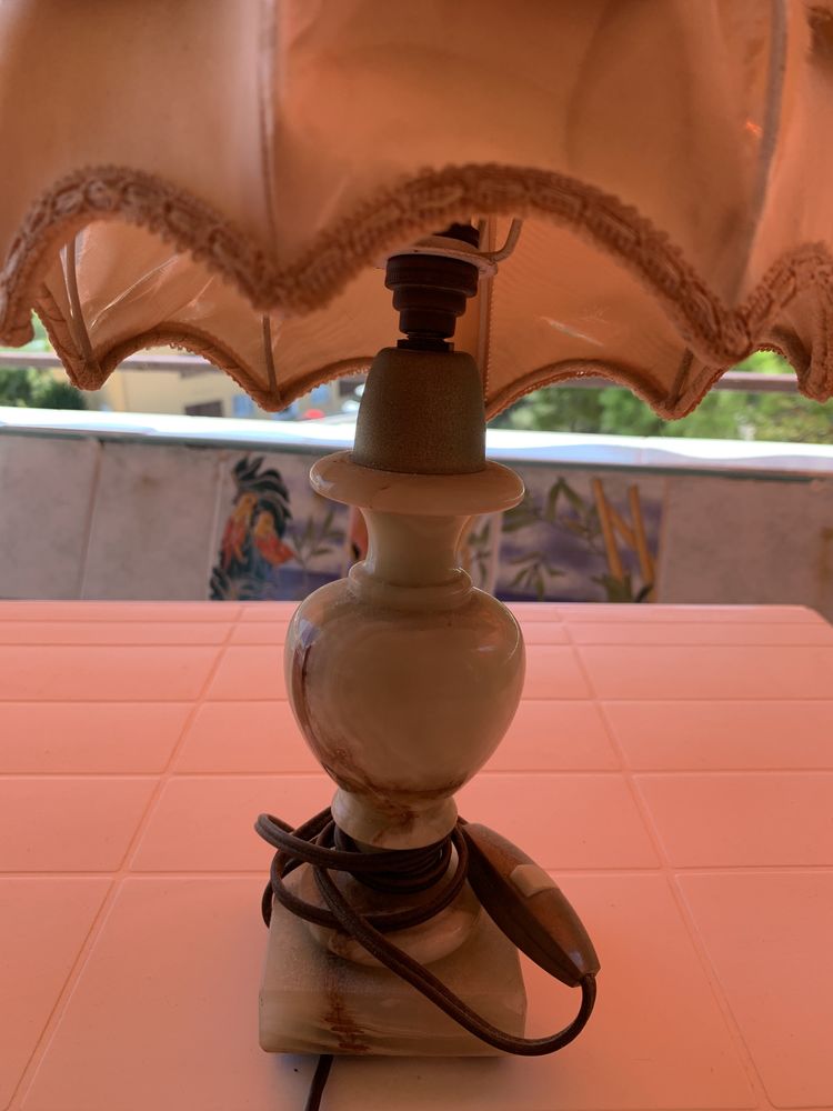 Lampes de chevet et lampe �lectrique imitation p�trole 20 Antibes (06)