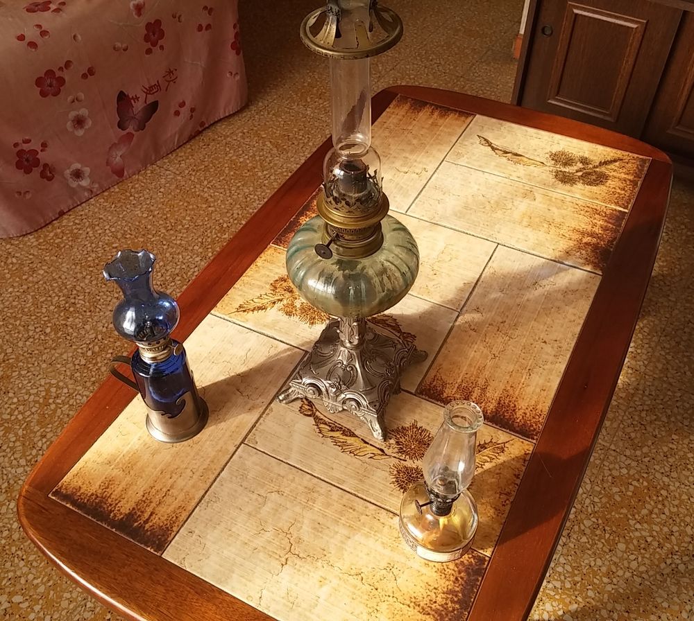 Lot de 3 lampes � huile/p�trole 150 Uz�s (30)