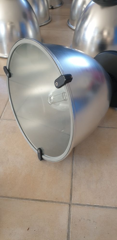 lampes industrielles 30 Moll�g�s (13)