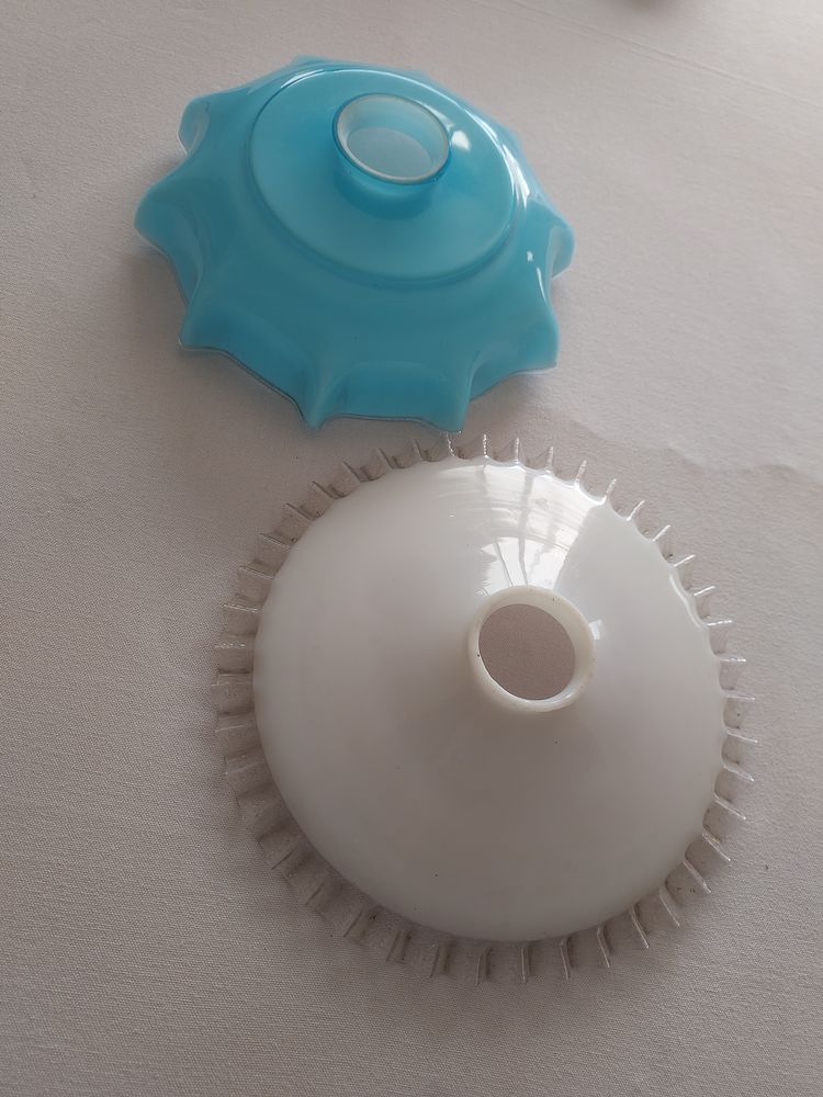 2 LAMPES MOUCHOIRS
10 Leers (59)