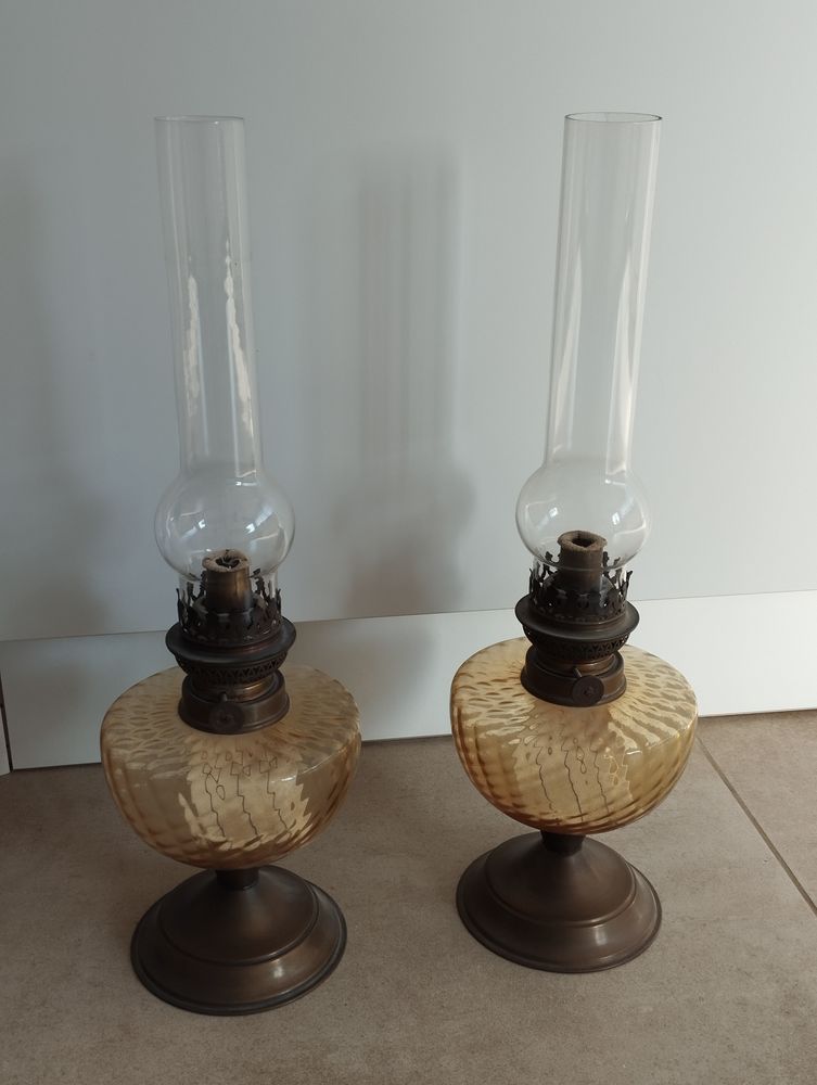 Lampes � p�trole 80 Miramas (13)