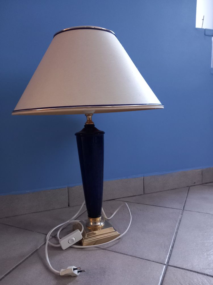 2 lampes 20� 20 Nemours (77)
