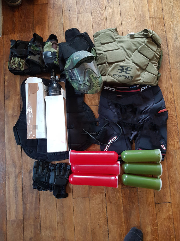 [Lot] Lanceur , mat�riels et accessoires de Paintball . 200 Nancy (54)