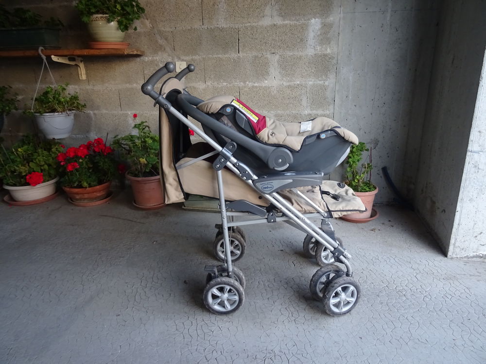 landau cosy poussette 150 Chignin (73)