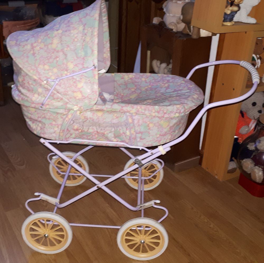 Landau poup�e 30 Sanvignes-les-Mines (71)