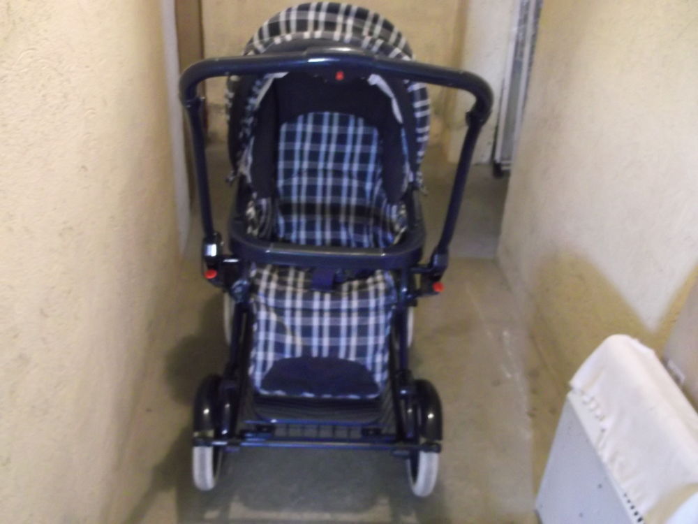 landau - poussette bleu 79 Fouilloy (80)