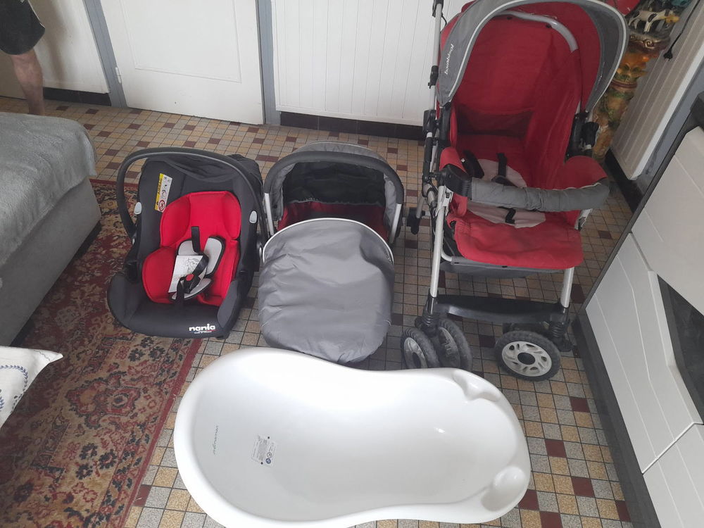 Landeau poussette 150 Caussade (82)