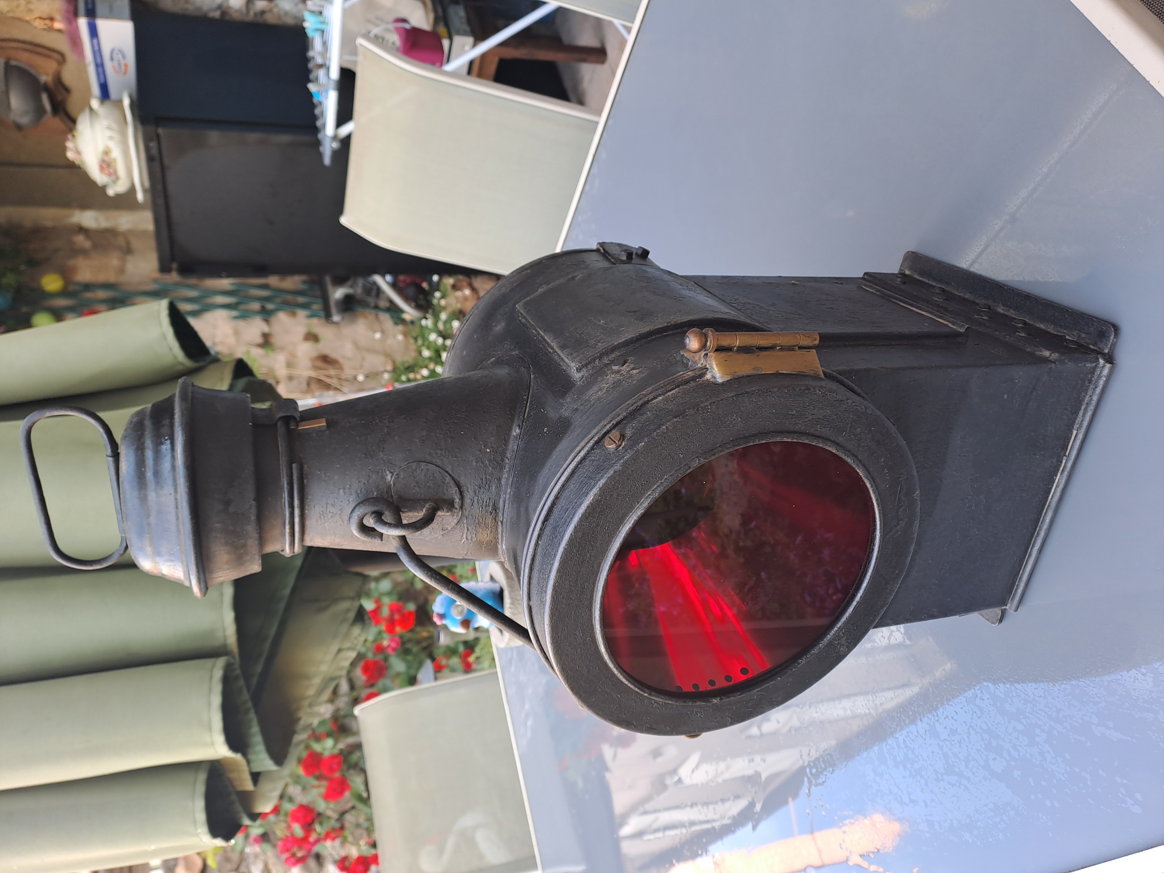 lanterne locomotive 550 Montceaux-l�s-Provins (77)