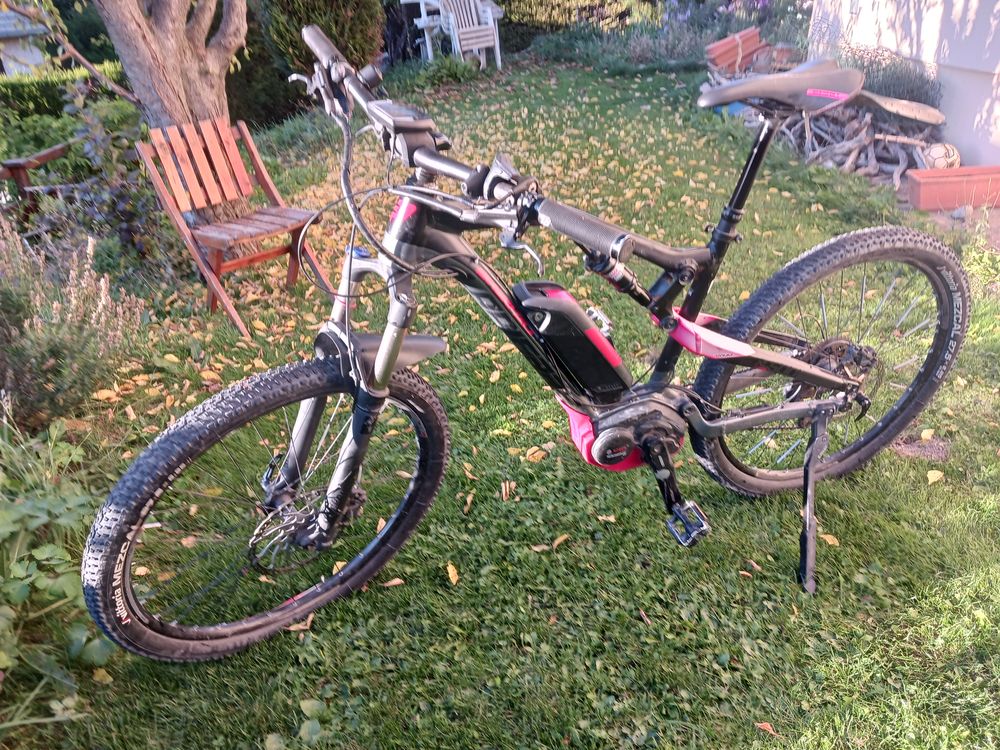 VTT Lapierre tout suspendu, tige de selle t�lescopiques 1490 Saint-Andr�-d'Embrun (05)