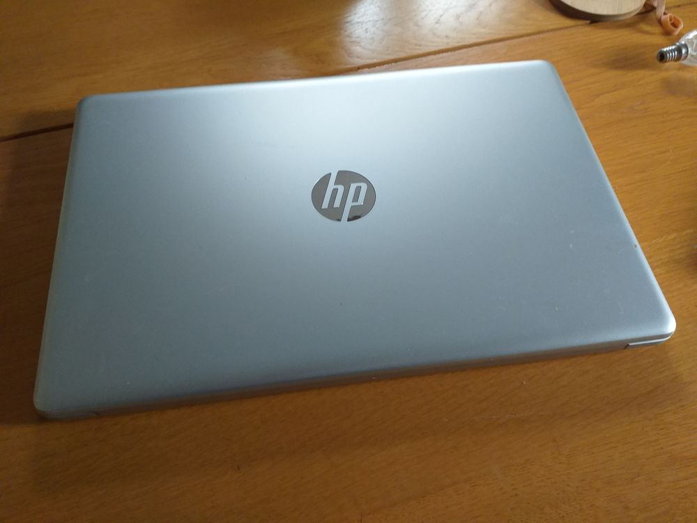 PC laptop H P notebook 450 Chevry (01)