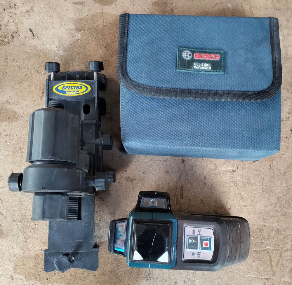 Laser 3 lignes sur 360� bosch GLL 3-80 P rouge 230 Saint-Jean-de-Fos (34)