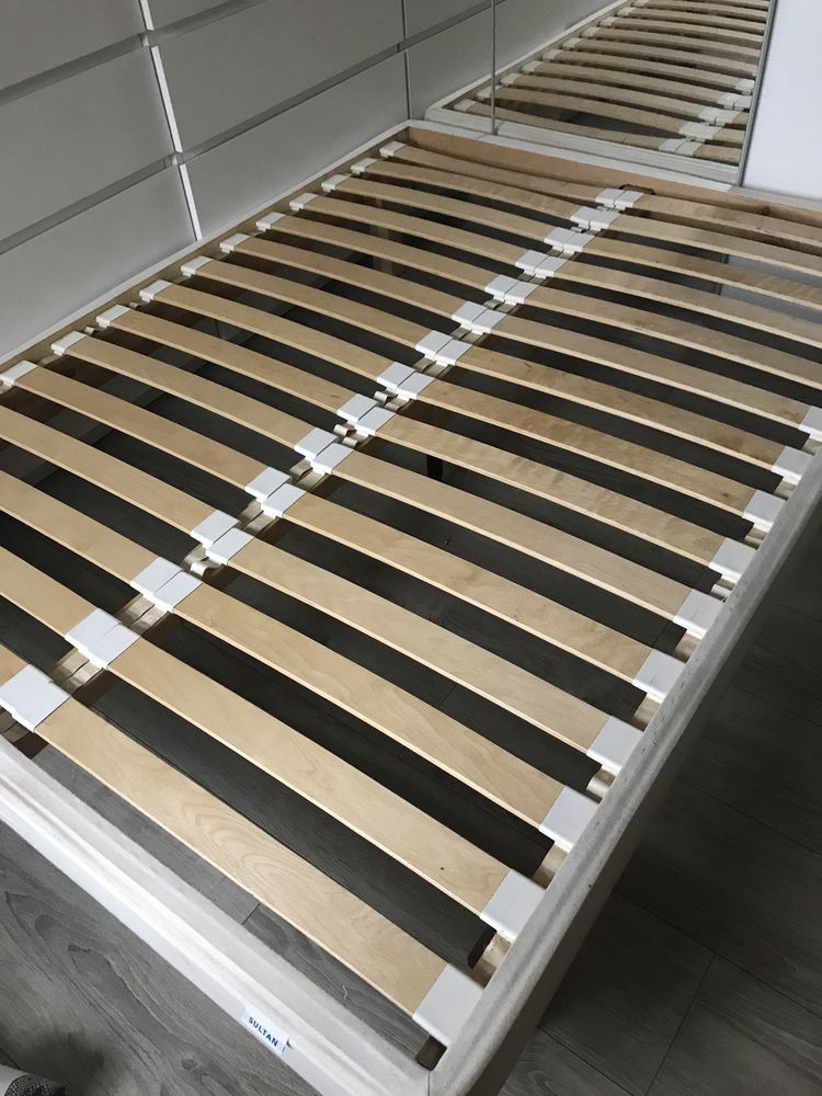 LIT � LATTES 140 25 Bouray-sur-Juine (91)