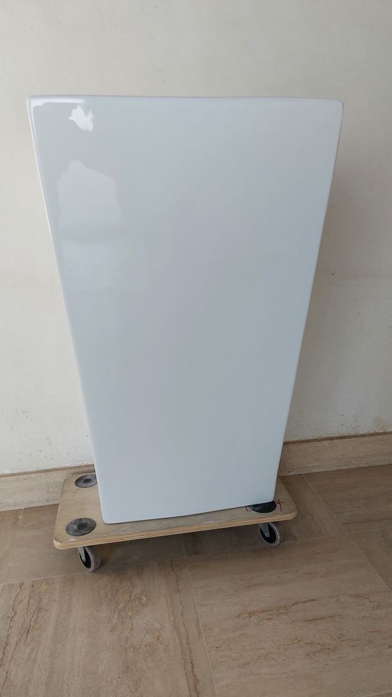 Lavabo  c�ramique totem blanc sur colonne neuf 280 La Tranche-sur-Mer (85)