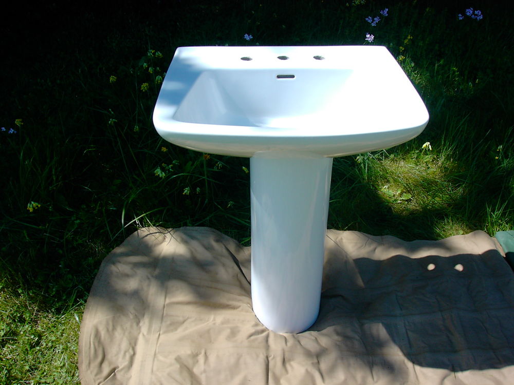 Lavabo + Colonne 15 Saint-Germain-du-Puy (18)