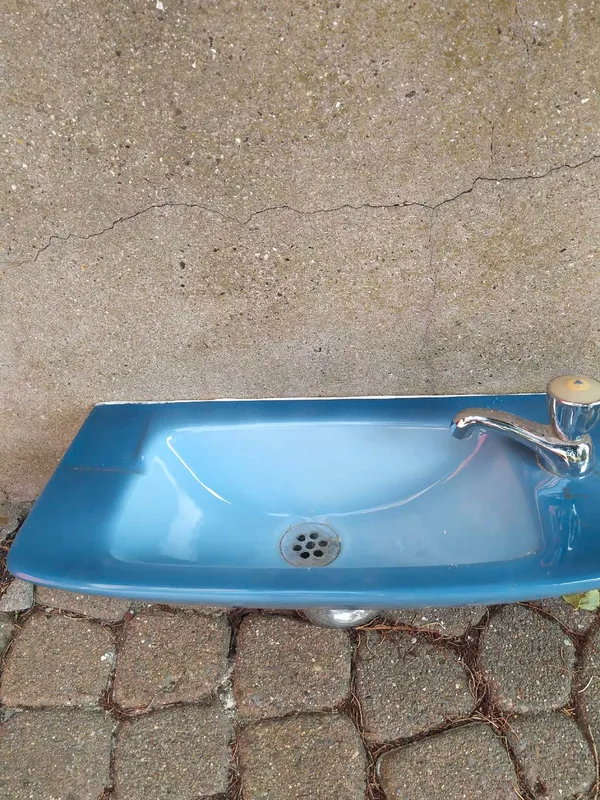 Lavabo � mains bleu c�ramique Porcher 20 Tilloy-l�s-Mofflaines (62)