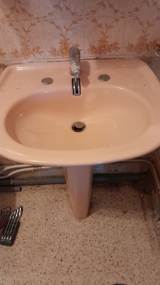 lavabo sur pied 10 Toulon (83)