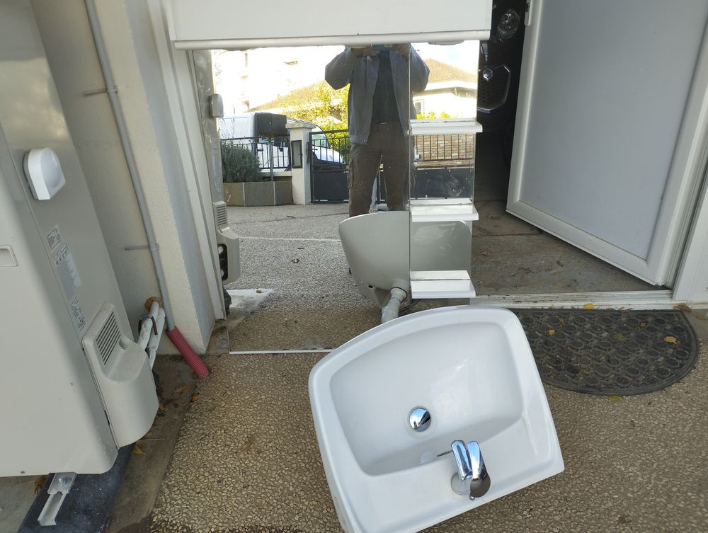 lavabo plus miroir �tag�re 0 Charnay-l�s-M�con (71)