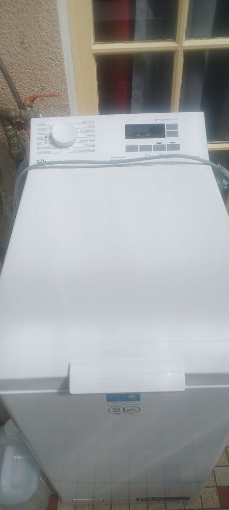 Lave linge 6Kg electrolux
�tat quasi neuf 280 La Fl�che (72)