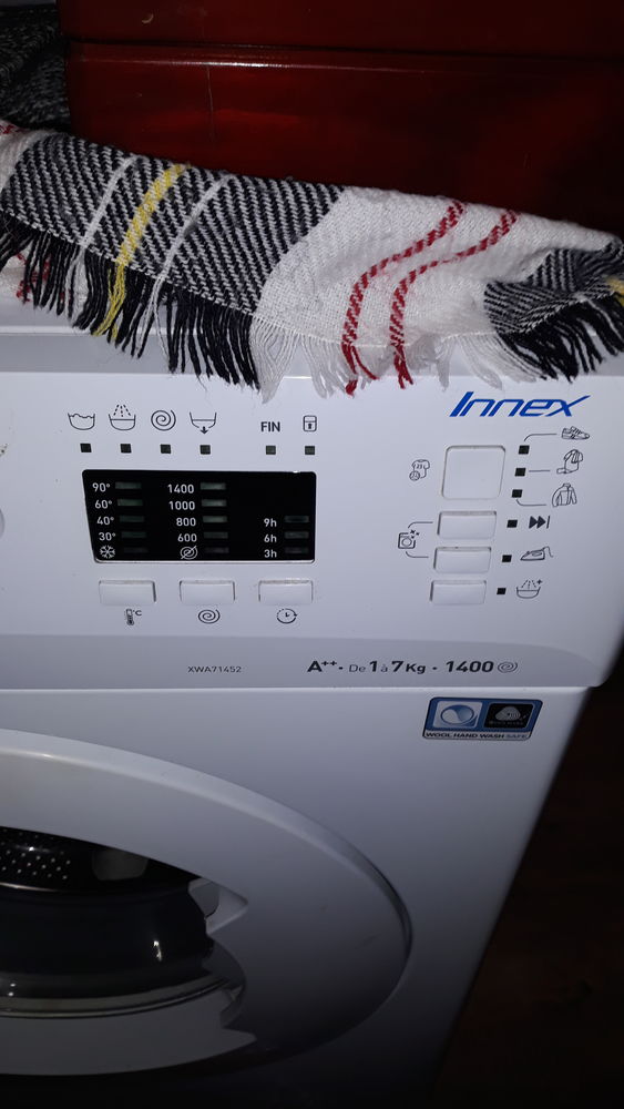 Lave-linge hublot posable Indesit : 7 kg - XWA 71452 W FR 240 B�d�e (35)