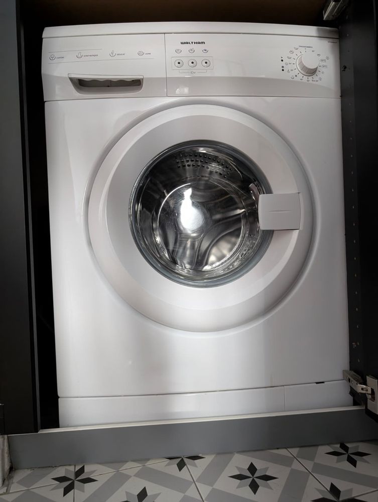Lave Linge � hublot 70 Frontignan (34)